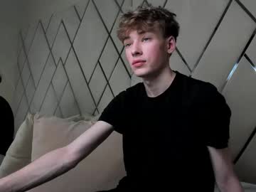 curlytwinkboy