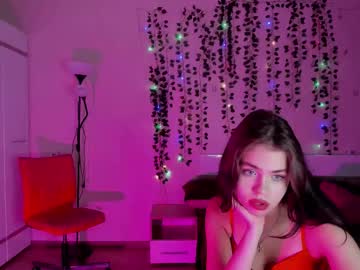 kitty mila18