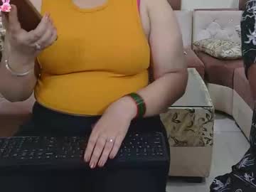 lesbian cpl thr