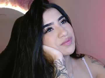 leyla sans