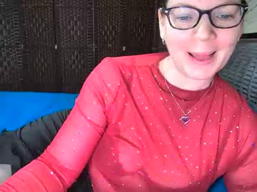 playfulcurvymil