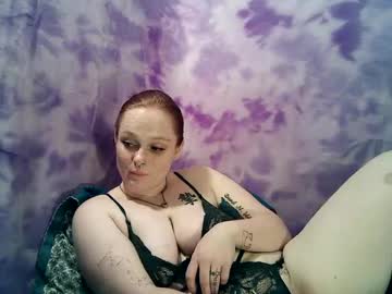 redheadslutwife