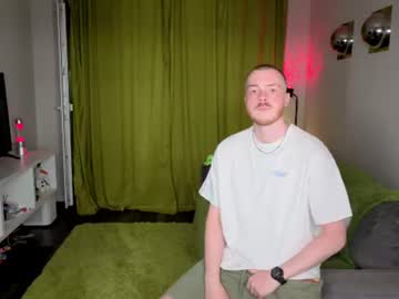 toohornyserj