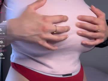 zoey pink